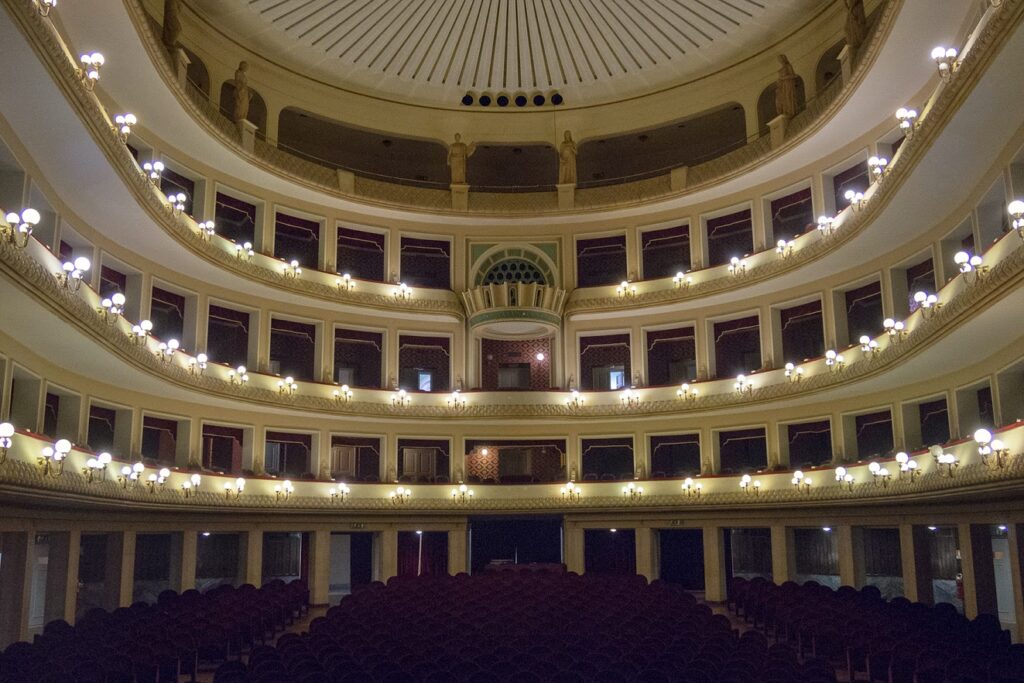 Teatro Cilea, Reggio Calabria.  Palco Prestigioso.