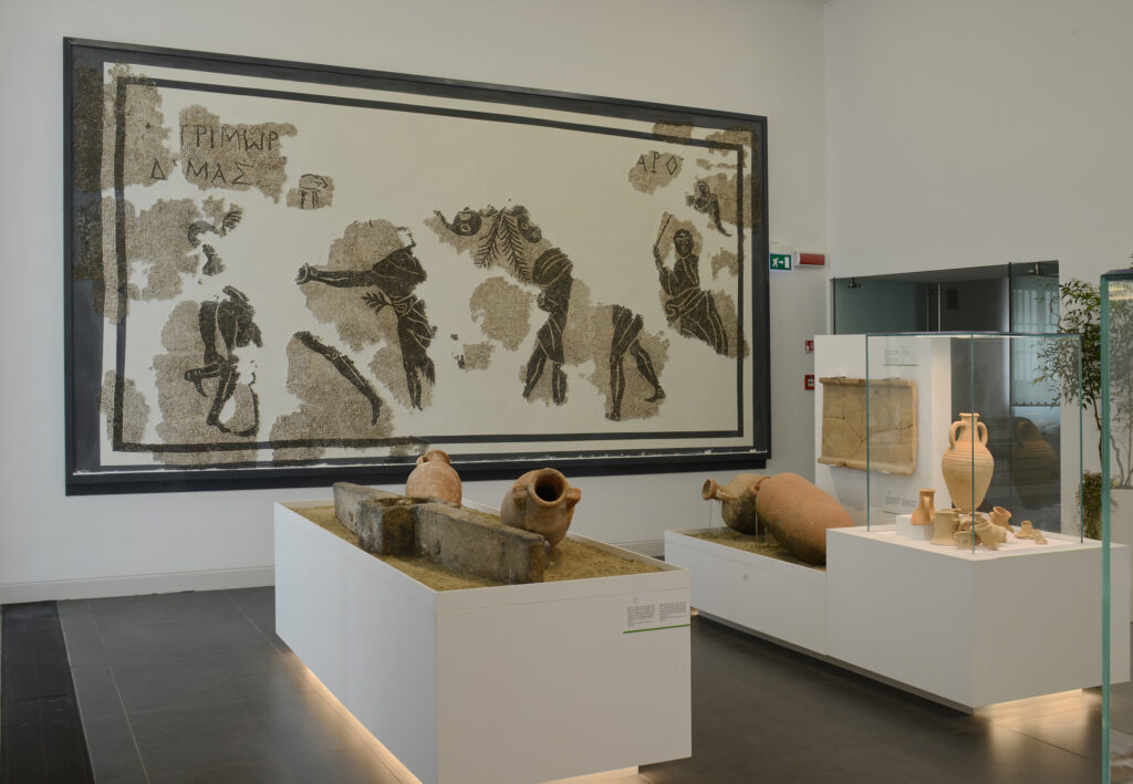 Museo Archeologico di Reggio Calabria. Mosaico.